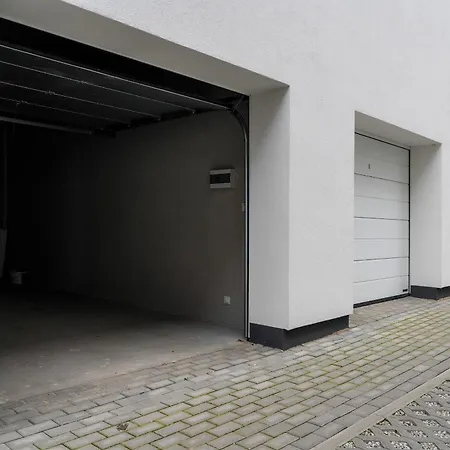 דירה Spacious With Balcony By Rent Like *